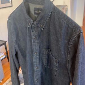 Lucky Brand Denim button down shirt - Small